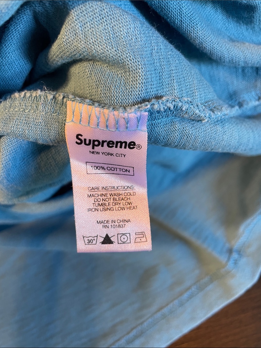 Supreme Light Blue Pocket Tee with Red Tab - Picture 4 of 7